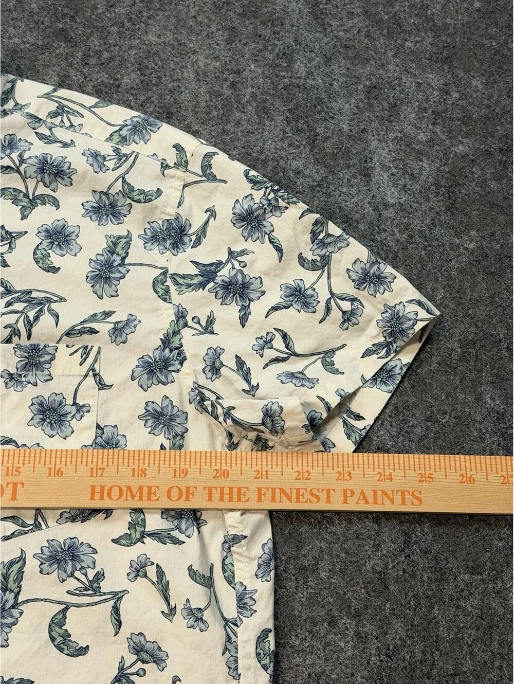 J.Crew Flex Washed Men’s Large Floral Short Sleeve Button Up Shirt Blue Cream